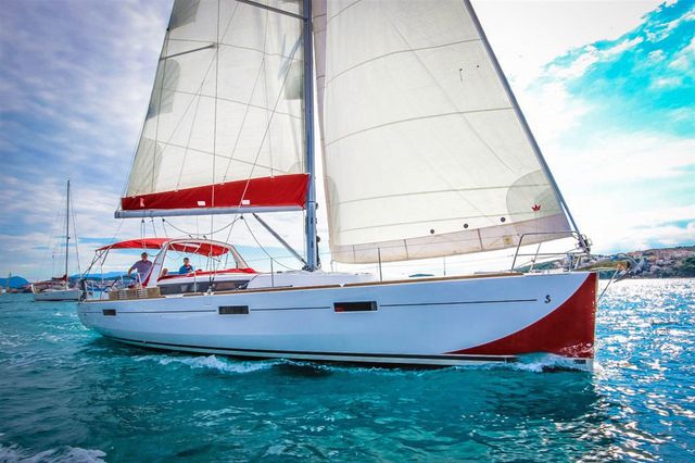 Beneteau Oceanis 45 2015