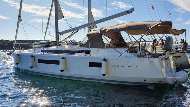 Jeanneau Sun Odyssey 440 2019